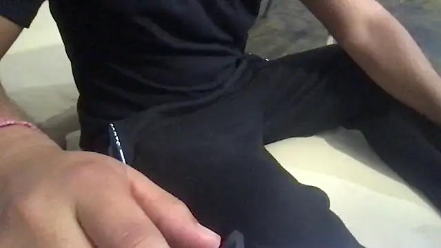 RODRI POLLADURA online show from March 25, 2026, 4:39 pm