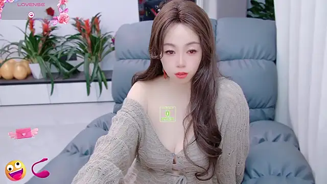 Snapshot of Mi--Manchi chatting on April 1, 2026, 1:23 pm Mi--Manchi online show from April 1, 2026, 1:23 pm