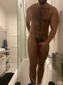 Snapshot of HotTeenBoy chatting on January 1, 2025, 4:39 pm HotTeenBoy online show from January 1, 2025, 4:39 pm
