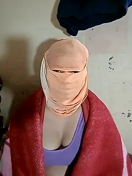 karishma736 online show from January 21, 2025, 1:00 pm