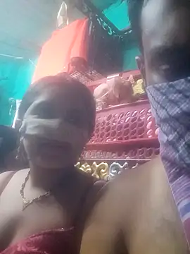 YourHotRandi online show from March 26, 2026, 6:39 pm