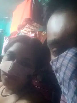 YourHotRandi online show from April 4, 2026, 7:20 pm