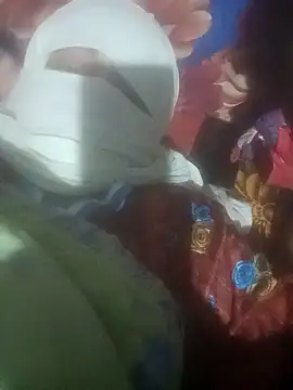 Snapshot of YourHotRandi chatting on January 4, 2025, 6:51 pm YourHotRandi online show from January 4, 2025, 6:51 pm