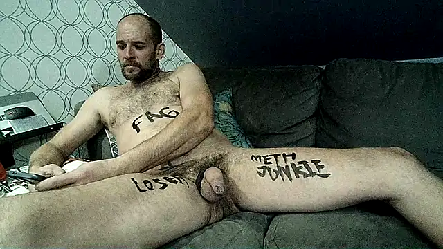 Snapshot of torontofag2use chatting on December 2, 2025, 5:31 am torontofag2use online show from December 2, 2025, 5:31 am