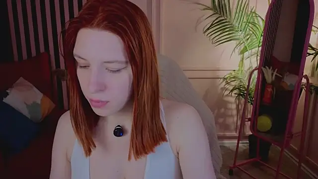 Snapshot of Mikka_Blush chatting on October 8, 2025, 9:59 pm Mikka Blush online show from October 8, 2025, 9:59 pm