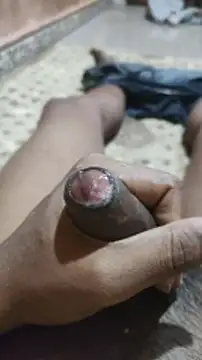 Anish4321xh online show from April 27, 2026, 8:12 am