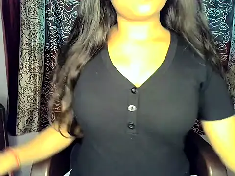 Snapshot of SIYA_MAVI chatting on September 15, 2025, 4:24 am SIYA MAVI online show from September 15, 2025, 4:24 am