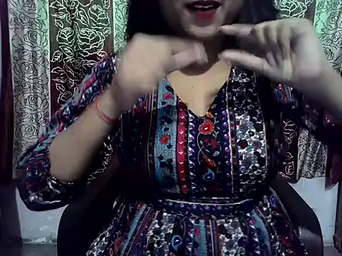 Snapshot of SIYA_MAVI chatting on September 21, 2025, 2:49 am SIYA MAVI online show from September 21, 2025, 2:49 am