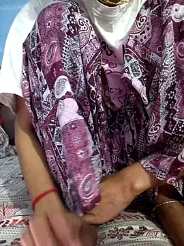 Snapshot of 124pakhi chatting on February 7, 2026, 3:42 pm 124pakhi online show from February 7, 2026, 3:42 pm