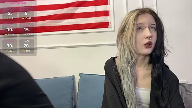 Snapshot of VeryRare_TwinS chatting on February 14, 2026, 4:29 pm VeryRare TwinS online show from February 14, 2026, 4:29 pm