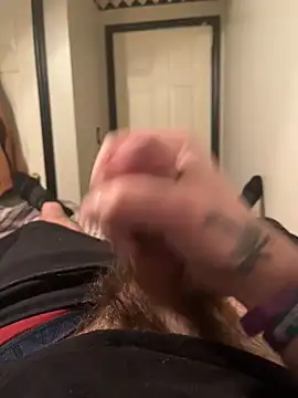 coreyl9718 online show from March 3, 2026, 2:51 am