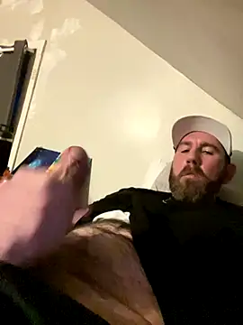 coreyl9718 online show from November 15, 2025, 10:03 pm