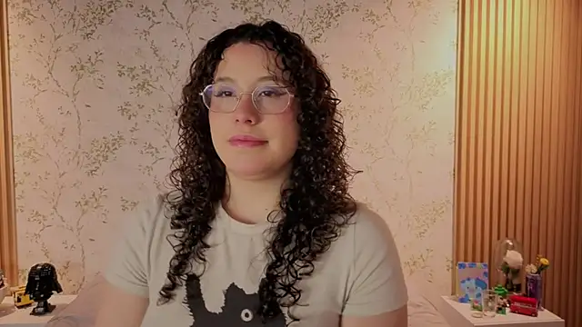 Snapshot of Charlotte__Miller chatting on May 4, 2026, 11:57 am Charlotte Miller online show from May 4, 2026, 11:57 am