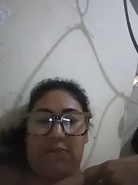 Snapshot of acuarela chatting on January 28, 2025, 3:57 pm acuarela online show from January 28, 2025, 3:57 pm