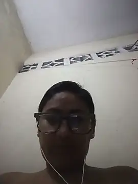 Snapshot of acuarela chatting on January 11, 2025, 5:10 am acuarela online show from January 11, 2025, 5:10 am