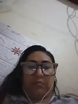 Snapshot of acuarela chatting on January 11, 2025, 5:07 pm acuarela online show from January 11, 2025, 5:07 pm