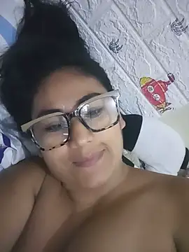 Snapshot of acuarela chatting on January 25, 2025, 4:02 am acuarela online show from January 25, 2025, 4:02 am