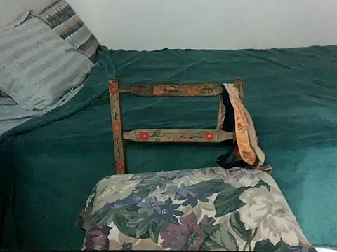 GoloZeusMax online show from November 5, 2025, 6:11 pm