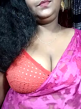 YERY HOT online show from April 13, 2026, 5:06 pm