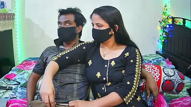 Snapshot of Hot_Nila chatting on February 27, 2026, 4:40 pm Hot Nila online show from February 27, 2026, 4:40 pm