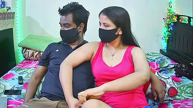 Snapshot of Hot_Nila chatting on February 23, 2026, 4:03 am Hot Nila online show from February 23, 2026, 4:03 am