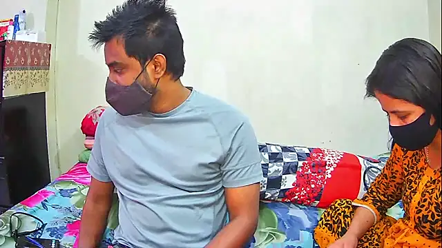 Snapshot of Hot_Nila chatting on December 23, 2025, 3:17 am Hot Nila online show from December 23, 2025, 3:17 am