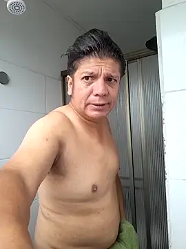 Snapshot of escorpio50jt chatting on May 26, 2026, 4:49 pm escorpio50jt online show from May 26, 2026, 4:49 pm