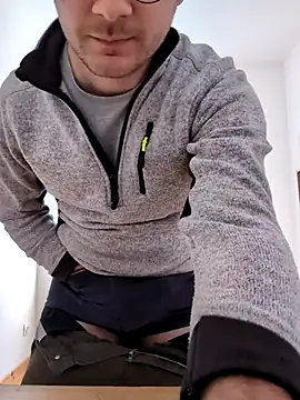 coquin5995 online show from October 30, 2025, 9:40 am