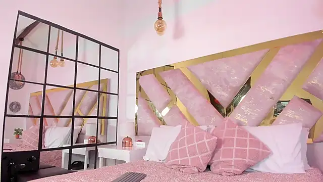 Snapshot of nayara_macherano chatting on November 22, 2025, 10:41 pm nayara macherano online show from November 22, 2025, 10:41 pm