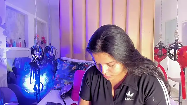 Snapshot of KonyBell chatting on February 16, 2026, 12:48 pm KonyBell online show from February 16, 2026, 12:48 pm