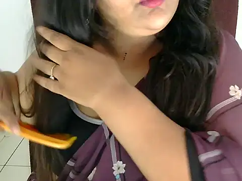 Snapshot of Jenny_lovee chatting on May 6, 2026, 9:46 am Jenny lovee online show from May 6, 2026, 9:46 am