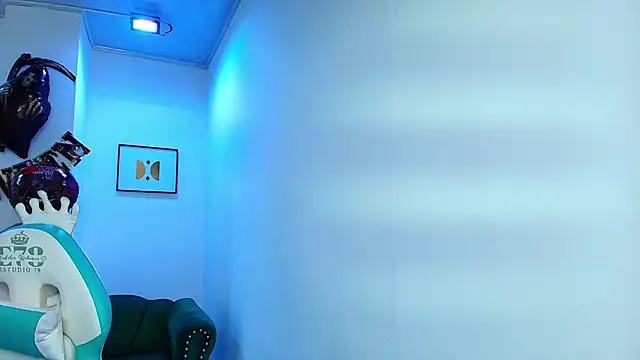 Snapshot of Arianna_sweeet chatting on October 29, 2025, 3:38 am Arianna sweeet online show from October 29, 2025, 3:38 am