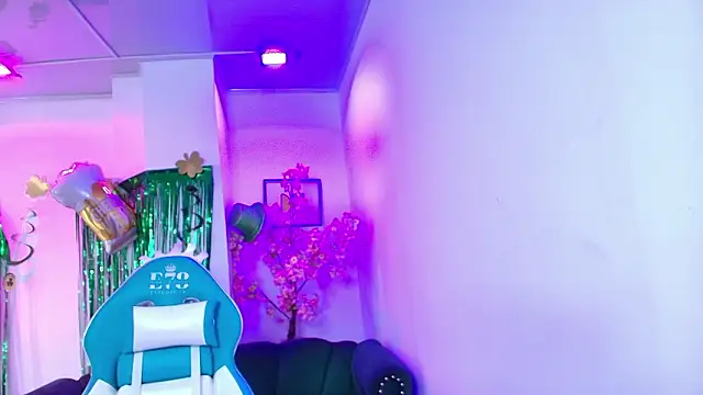 Arianna sweeet online show from March 21, 2026, 3:52 am