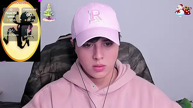 Snapshot of Thom_Ohtani chatting on November 17, 2025, 11:31 pm Thom Ohtani online show from November 17, 2025, 11:31 pm