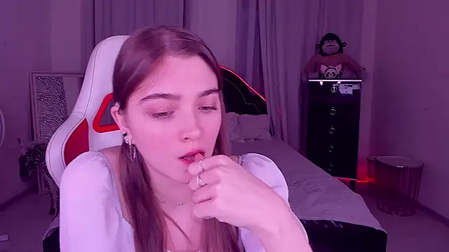 VITA TESS online show from March 15, 2025, 4:54 pm