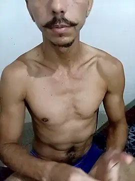 Snapshot of MagrinhoSaradoo chatting on October 17, 2025, 7:55 am MagrinhoSaradoo online show from October 17, 2025, 7:55 am