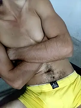 Snapshot of MagrinhoSaradoo chatting on October 19, 2025, 2:25 am MagrinhoSaradoo online show from October 19, 2025, 2:25 am