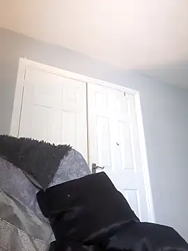 ImogenBrooke online show from November 19, 2025, 2:33 am