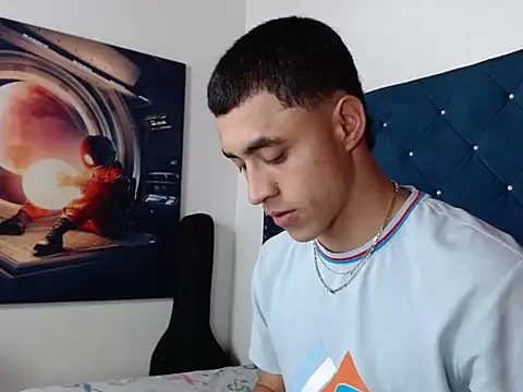 Snapshot of Cris_steban1 chatting on February 5, 2026, 9:54 pm Cris steban1 online show from February 5, 2026, 9:54 pm