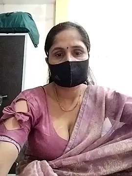 Snapshot of priyancyfun chatting on May 9, 2026, 8:39 am priyancyfun online show from May 9, 2026, 8:39 am