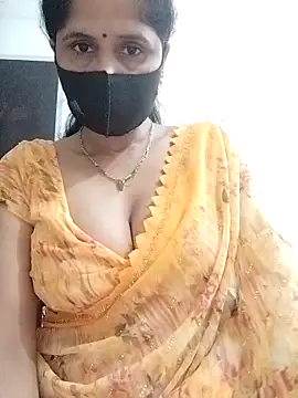 priyancyfun online show from October 28, 2025, 4:39 pm