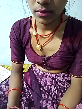 Snapshot of Amaya_Bajwa chatting on February 27, 2025, 11:06 am Amaya Bajwa online show from February 27, 2025, 11:06 am