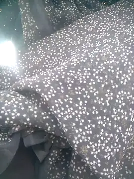 Snapshot of Amaya_Bajwa chatting on November 15, 2025, 4:27 am Amaya Bajwa online show from November 15, 2025, 4:27 am