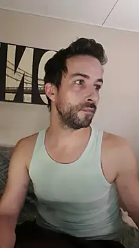 Ziimbafreee online show from October 17, 2025, 10:55 pm