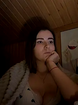 mewKate online show from November 17, 2025, 4:00 pm