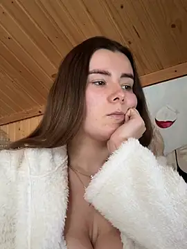 mewKate online show from February 19, 2026, 2:58 pm