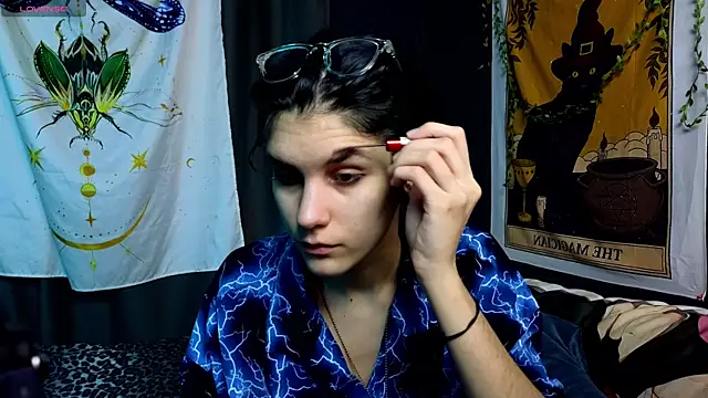 Hyeon Jin online show from January 17, 2025, 8:44 pm