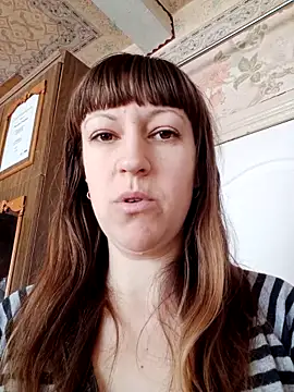 Calibers2932 online show from February 1, 2026, 10:13 am