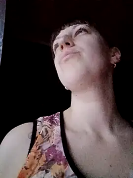 Snapshot of Calibers2932 chatting on March 20, 2025, 3:47 pm Calibers2932 online show from March 20, 2025, 3:47 pm