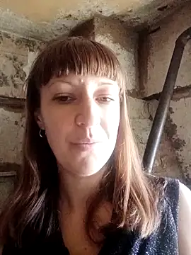 Snapshot of Calibers2932 chatting on March 14, 2025, 9:14 am Calibers2932 online show from March 14, 2025, 9:14 am